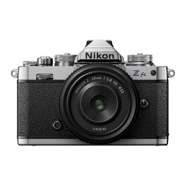 Nikon Z fc + 28mm f2.8 Kit Silver